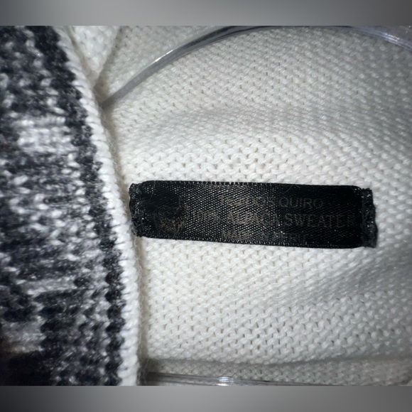 Handmade Alpaca Cream Sweater with Black Trim - Picture 16 of 16